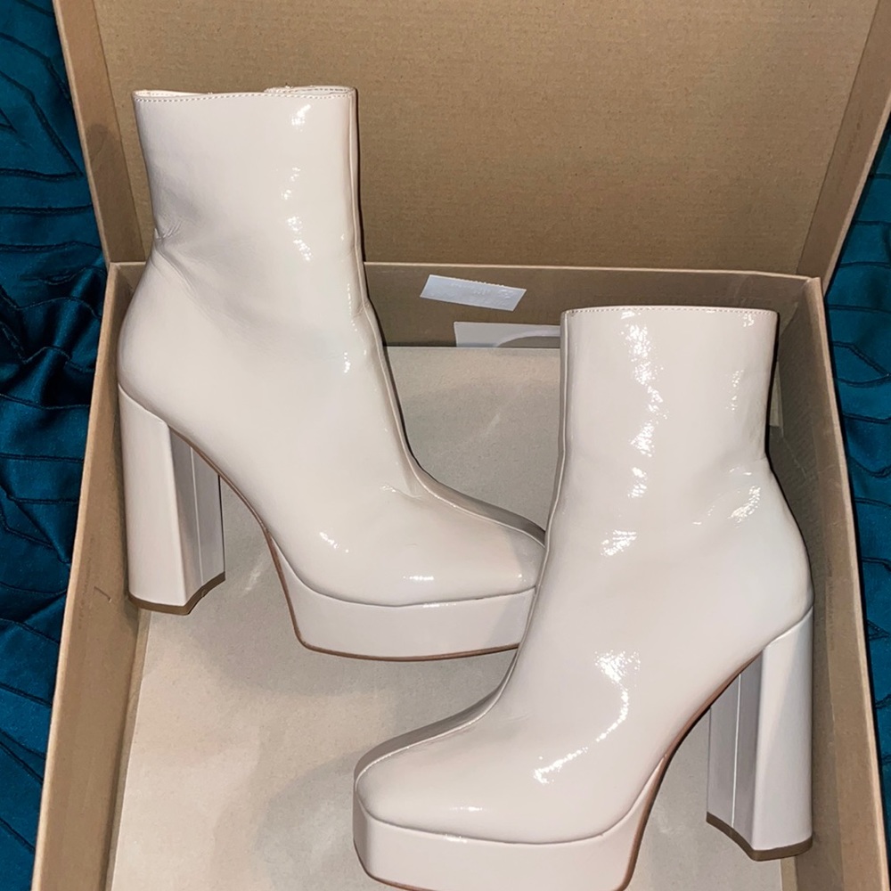 Hawt Luisina Bone Pat Bootie